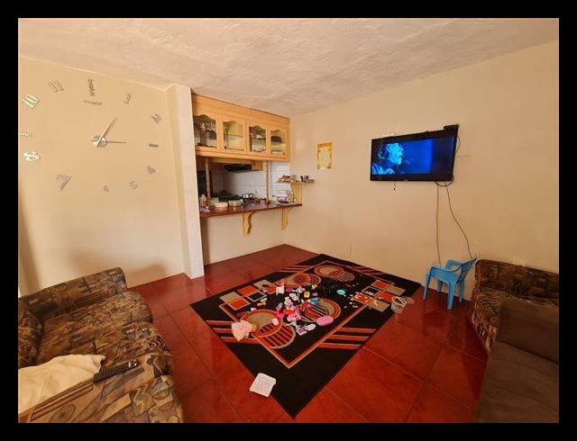 3 BEDROOM HOUSE FOR SALE IN GROVE END